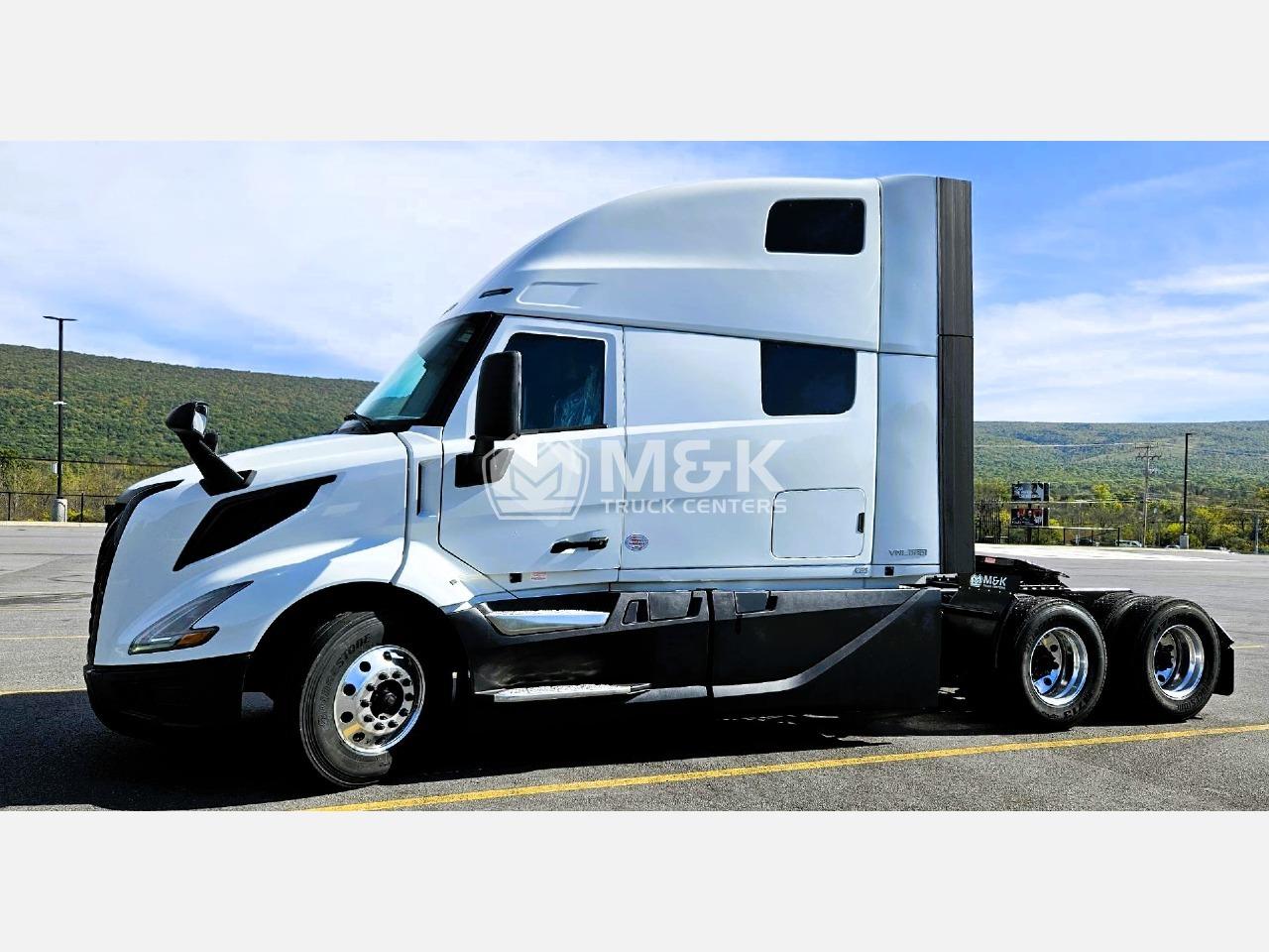2026 Volvo VNL 860