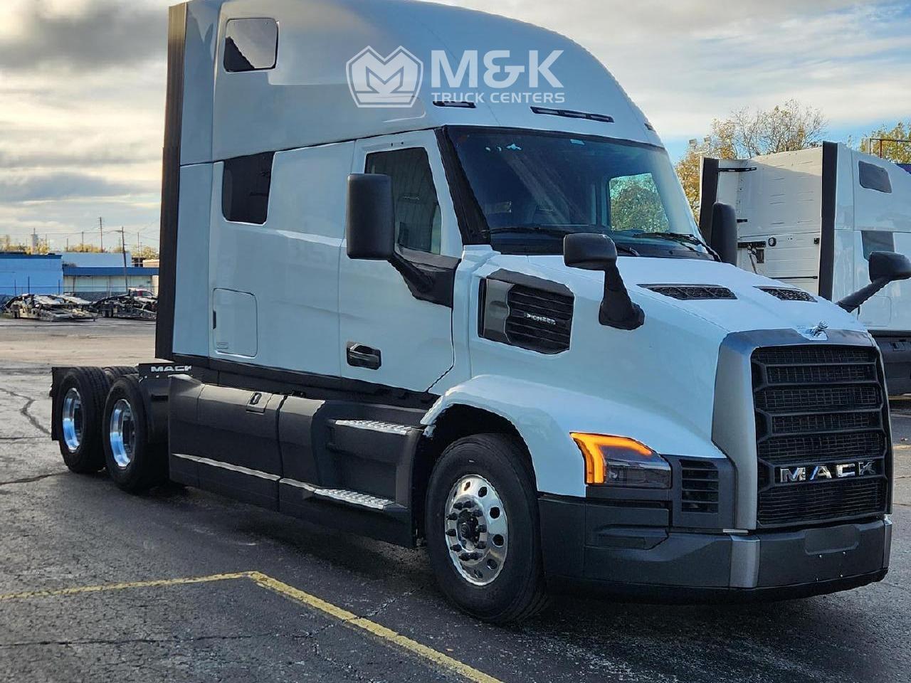 2026 Mack Pioneer