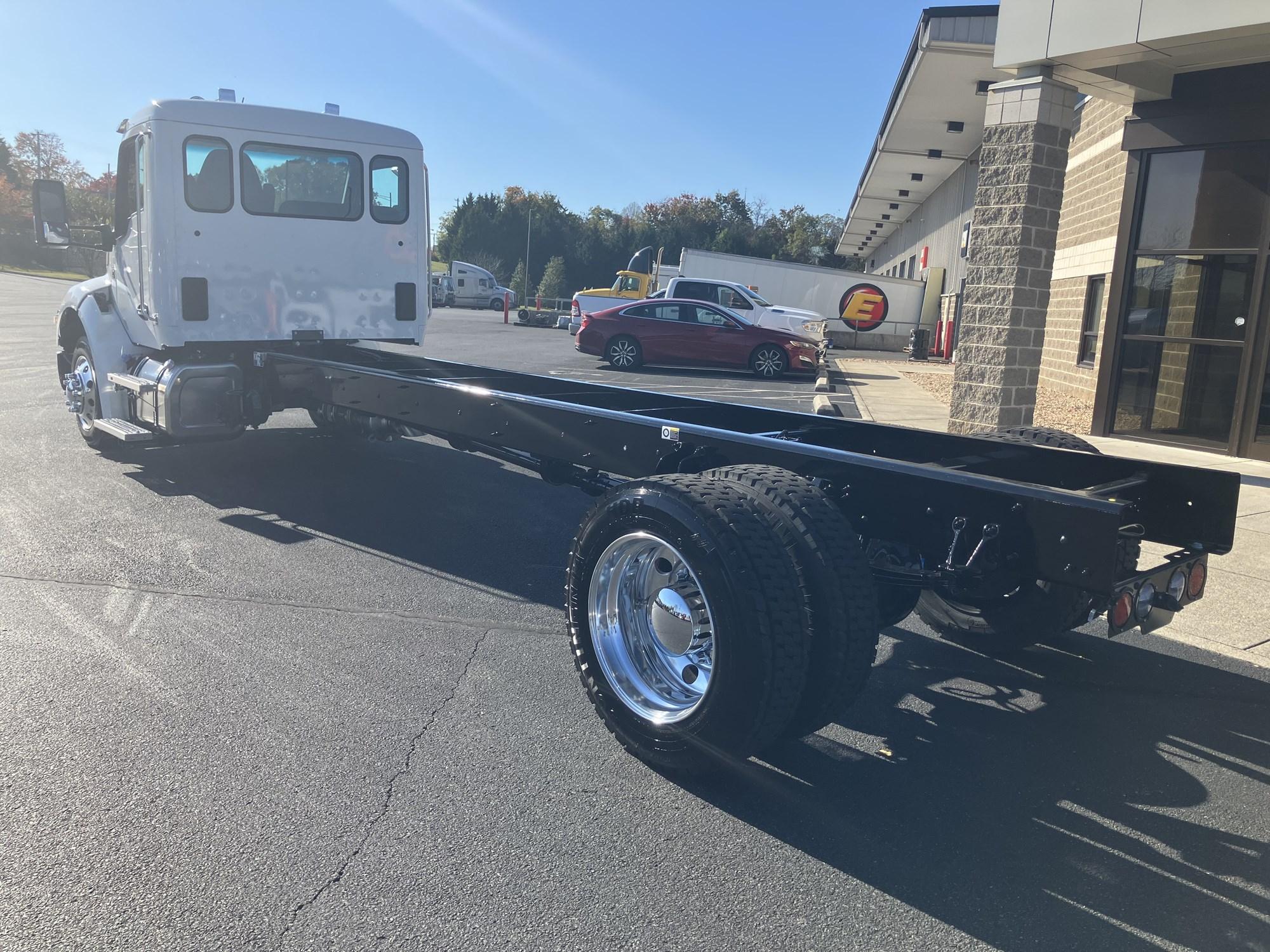 2025 Kenworth T280 in Lynchburg, VA, VA — photo 5