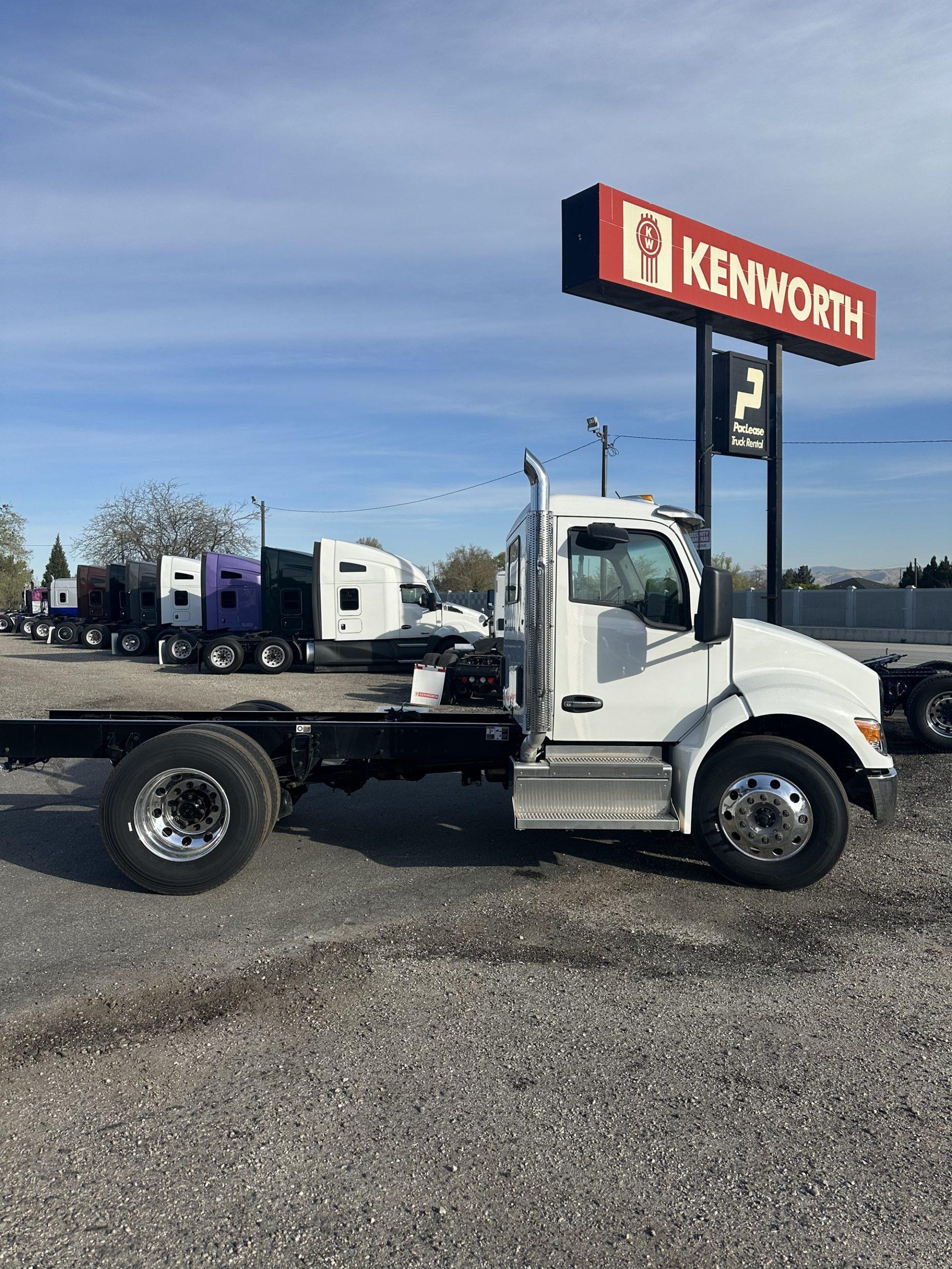 2025 Kenworth T380 in Boise, ID, ID — photo 4