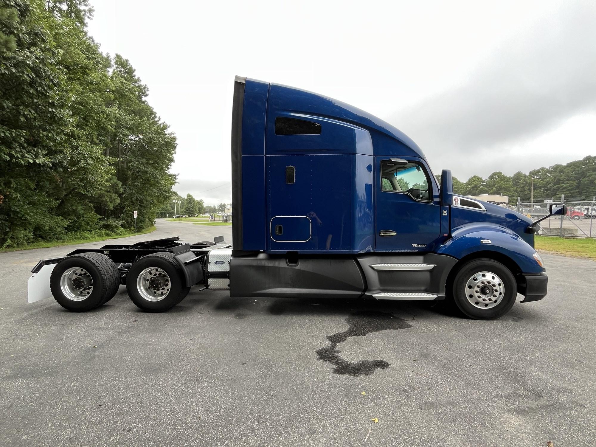 2021 Kenworth T680 in Chesapeake, VA, VA — photo 6