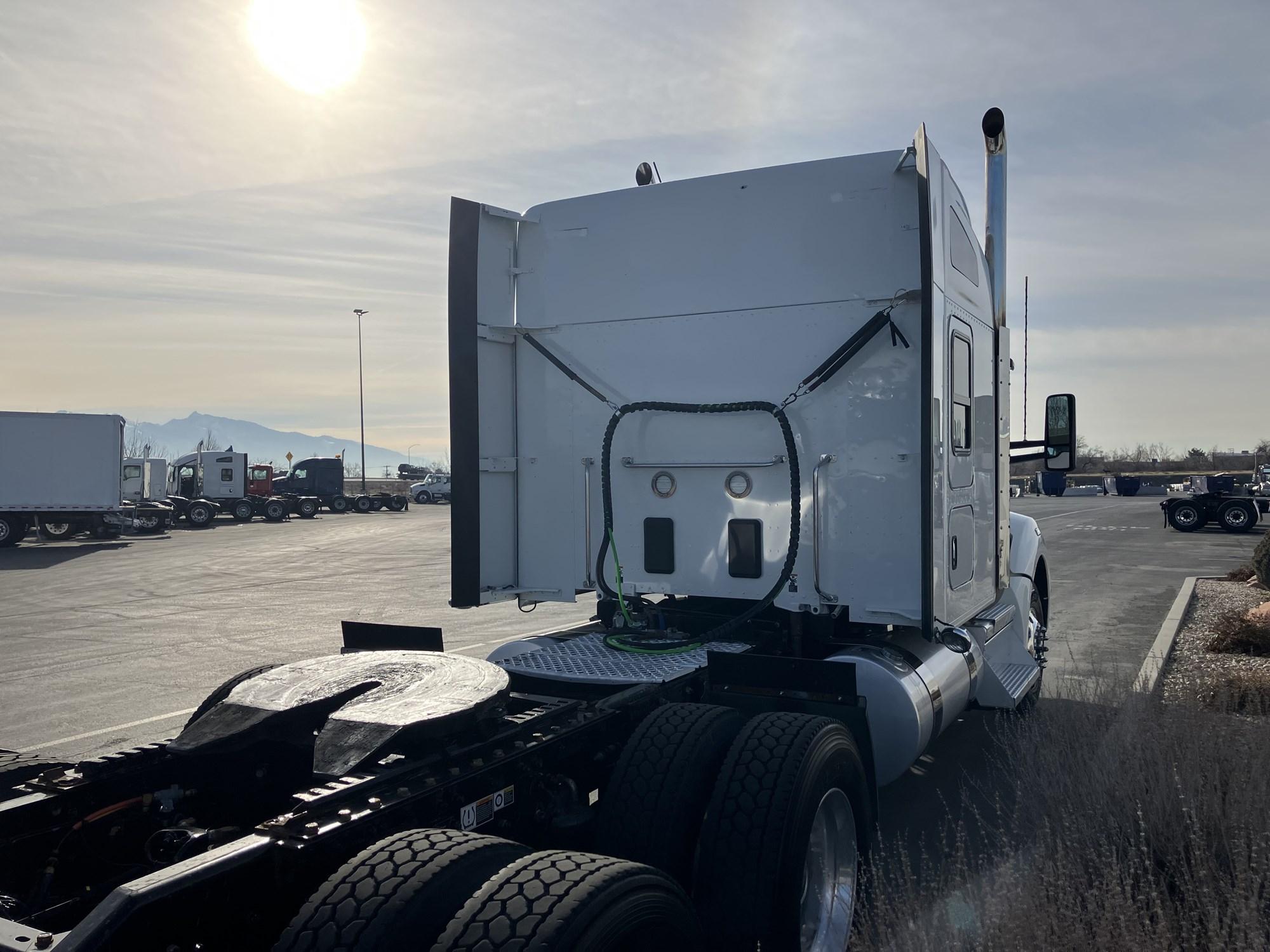 2022 Kenworth T880 in Salt Lake, UT, UT — photo 5
