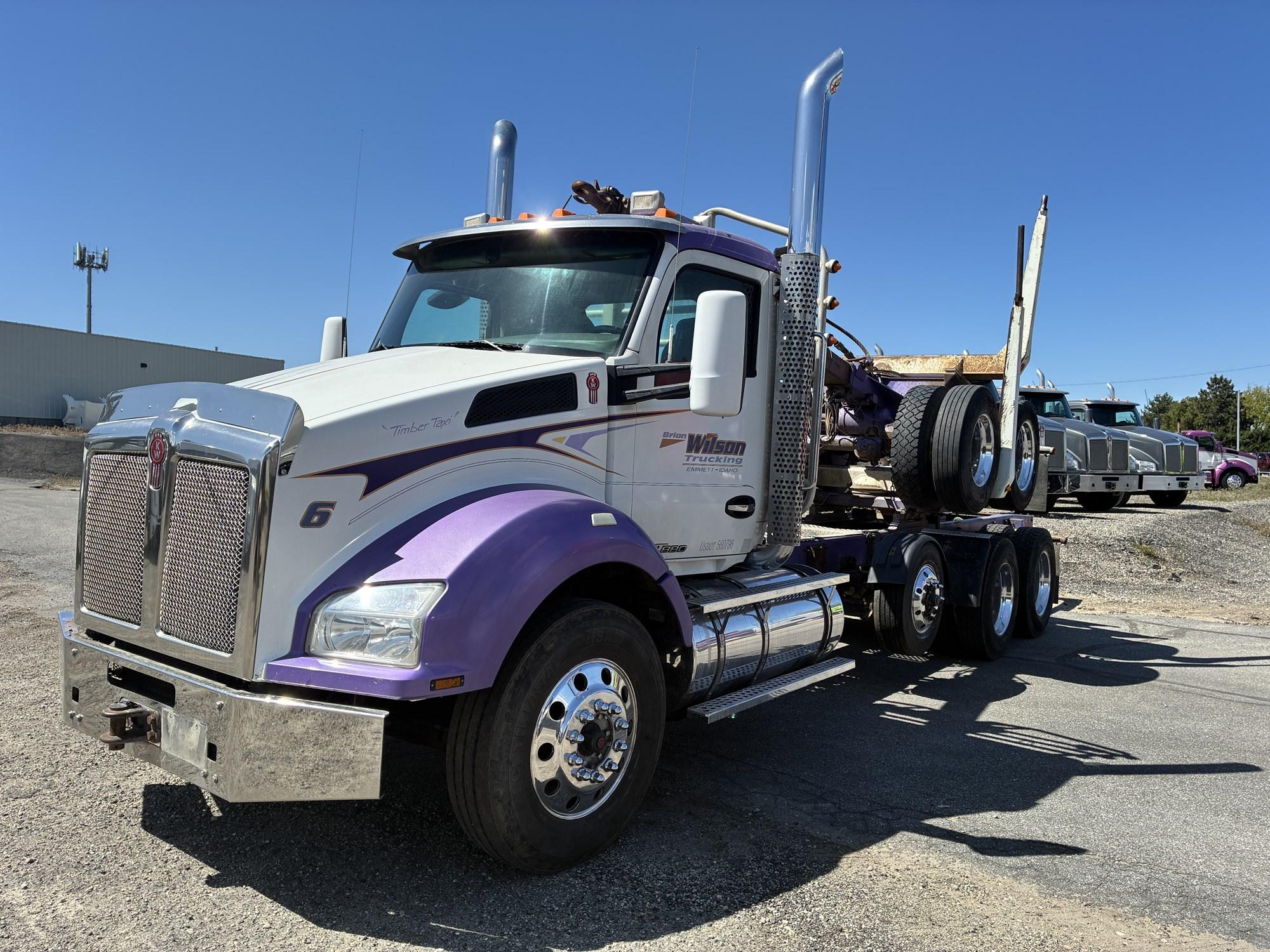 2017 Kenworth T880