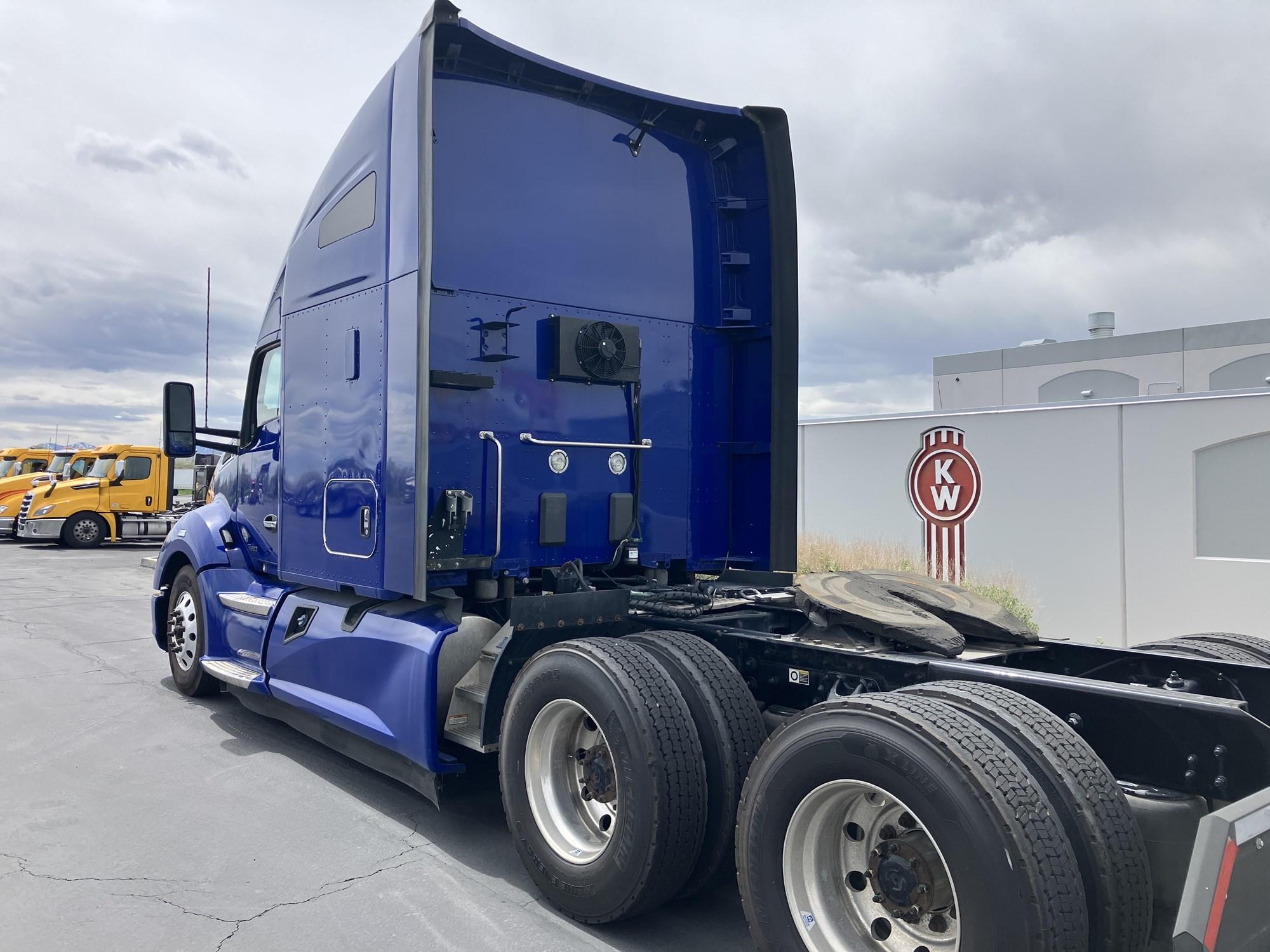 2022 Kenworth T680 in Salt Lake, UT, UT — photo 4