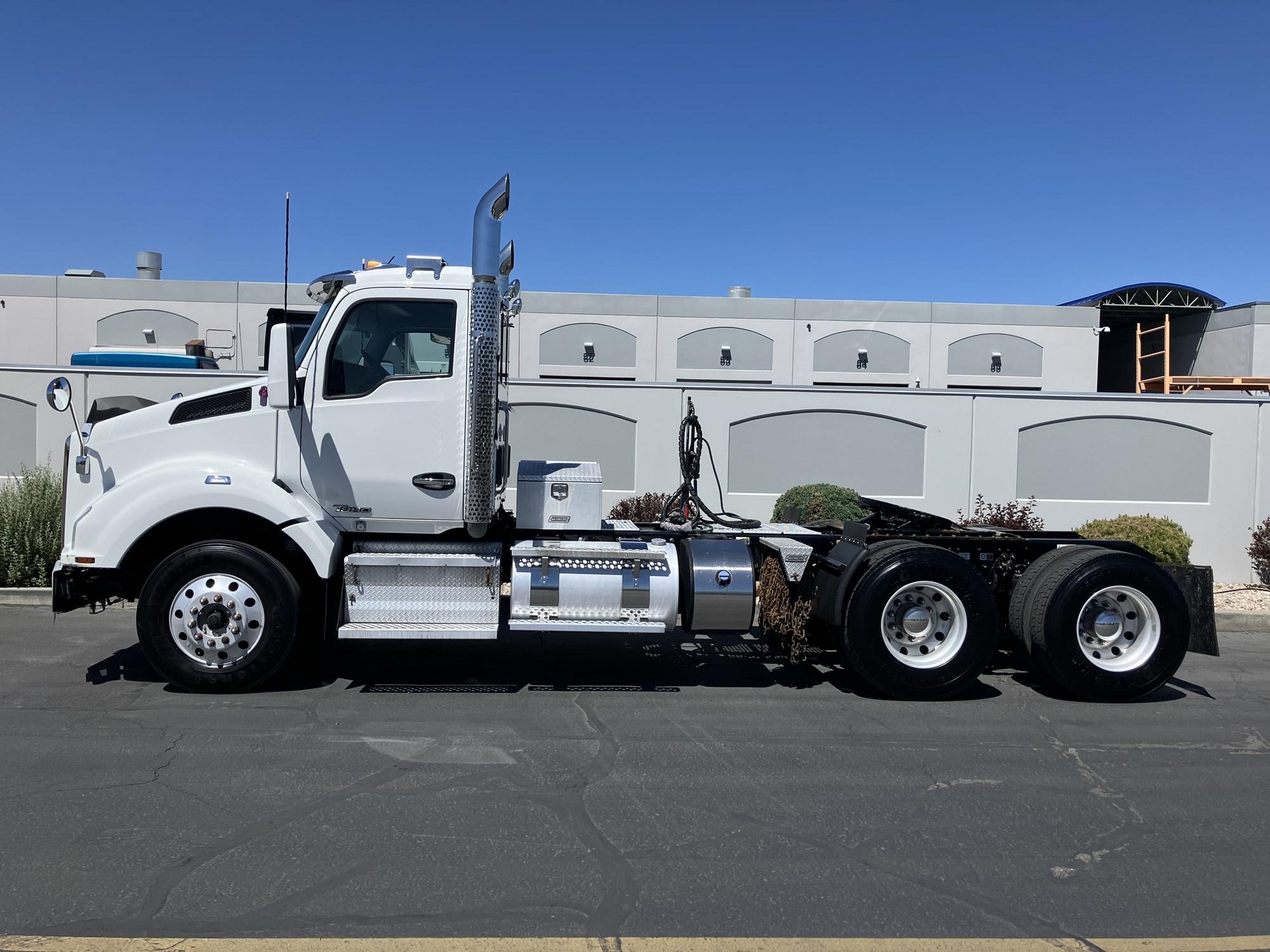 2019 Kenworth T880