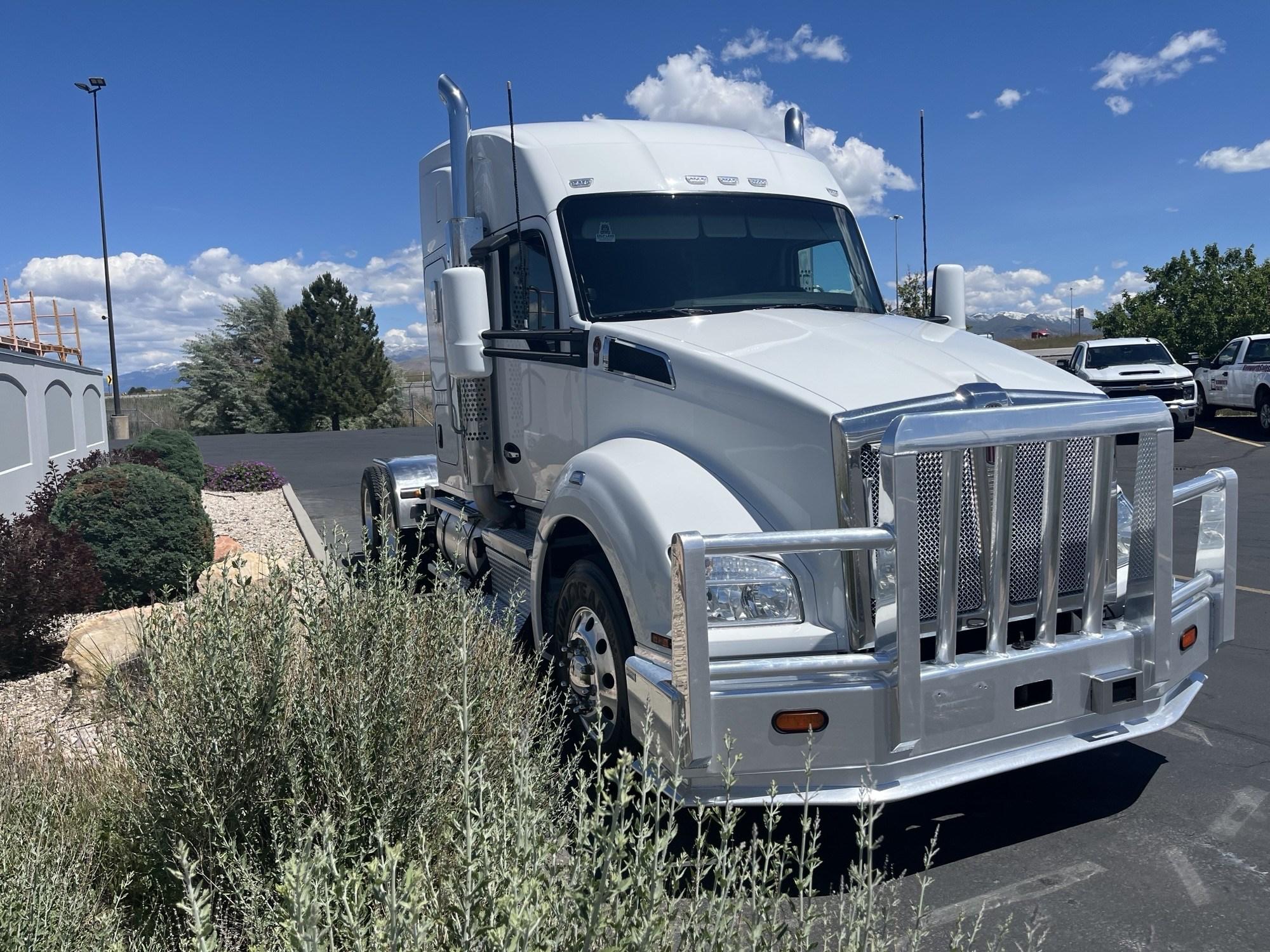 2020 Kenworth T880 in Salt Lake, UT, UT — photo 4