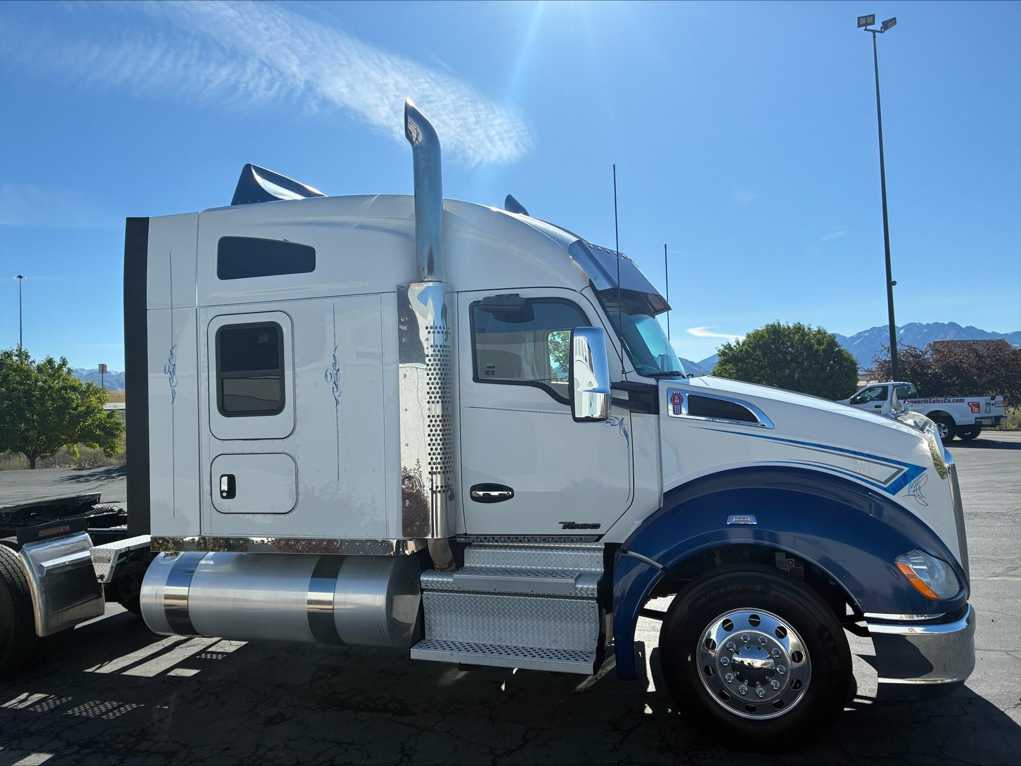 2020 Kenworth T680 in Salt Lake, UT, UT — photo 5