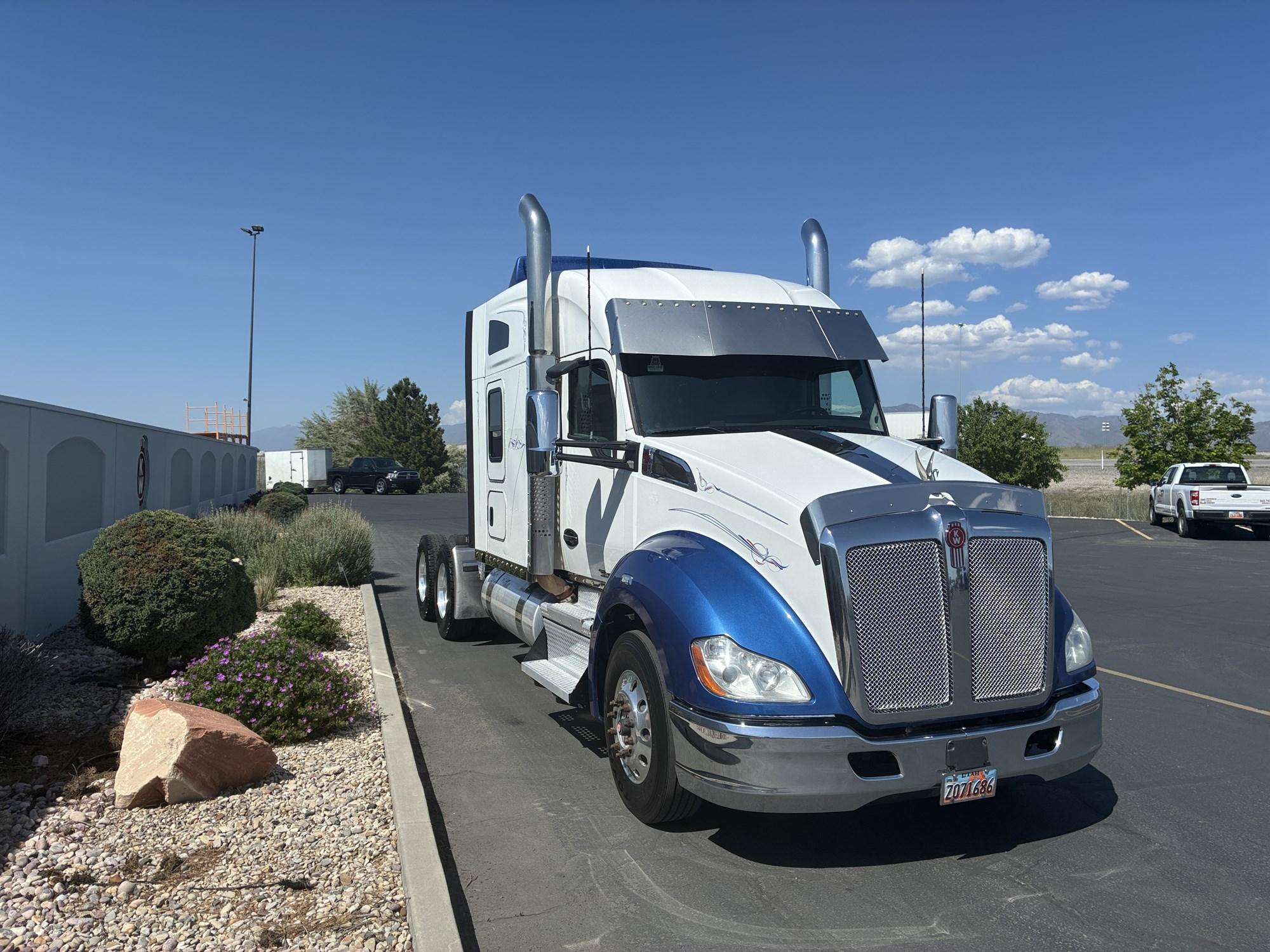 2020 Kenworth T680 in Salt Lake, UT, UT — photo 4