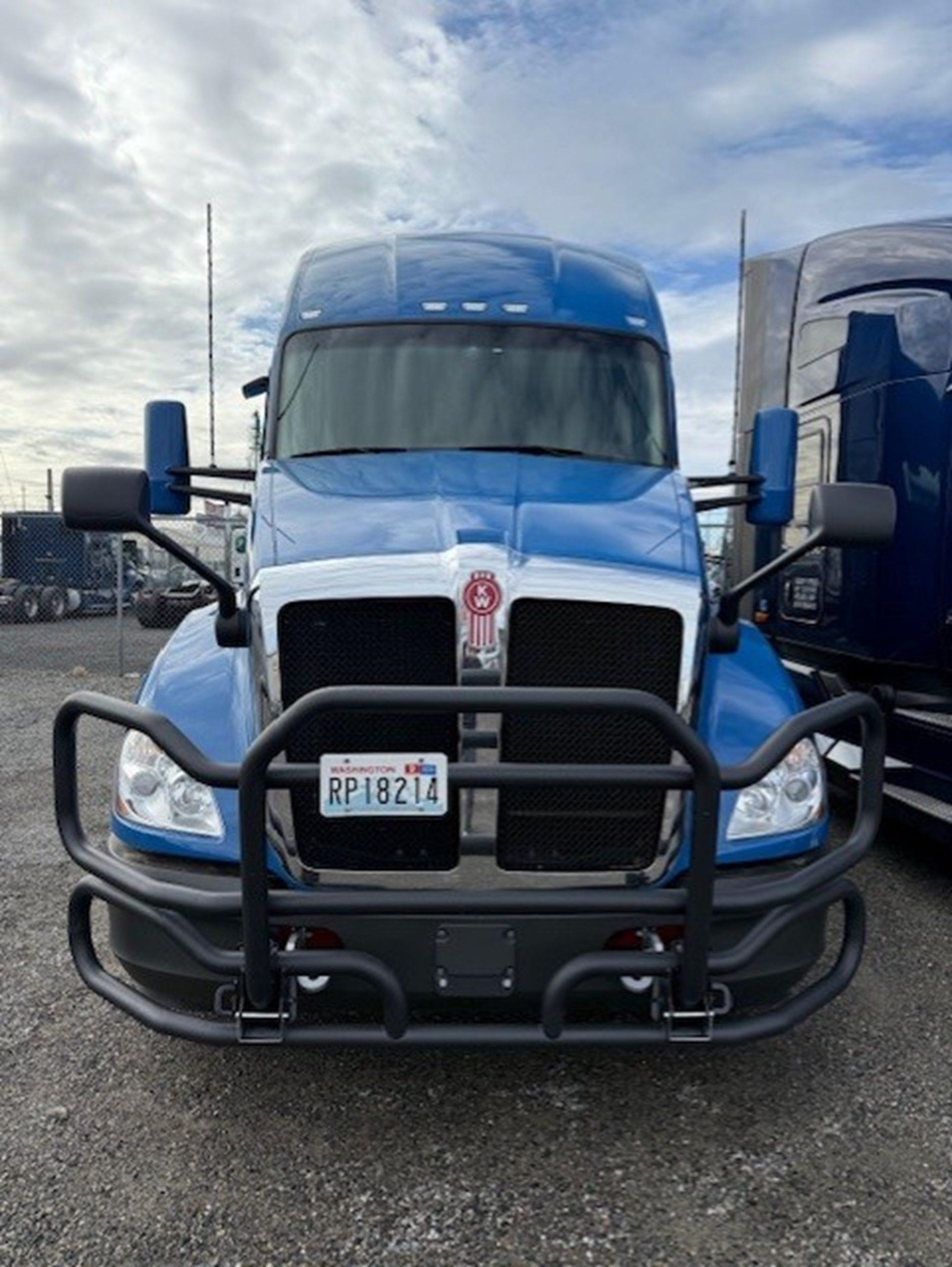 2021 Kenworth T680 in Spokane, WA, WA — photo 4