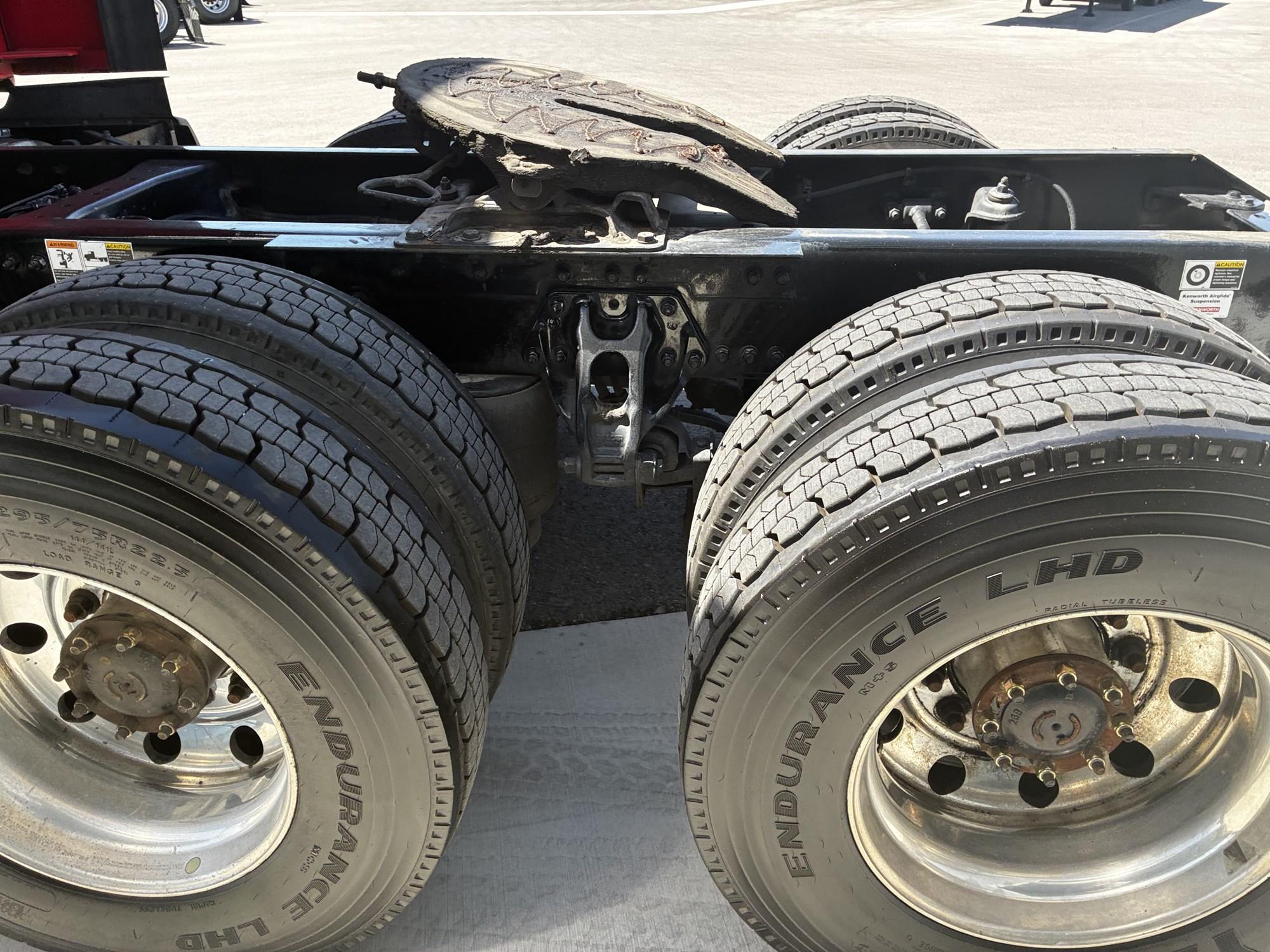2022 Kenworth T680 in Las Vegas, NV, NV — photo 6