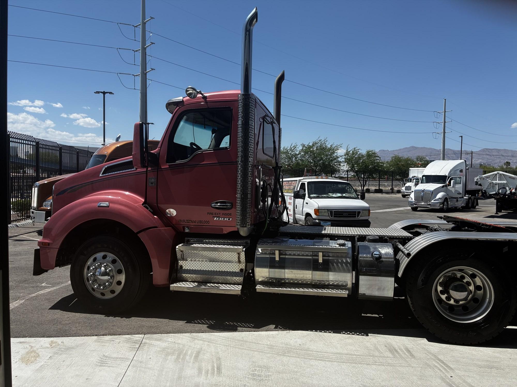 2024 Kenworth T880 in Las Vegas, NV, NV — photo 5