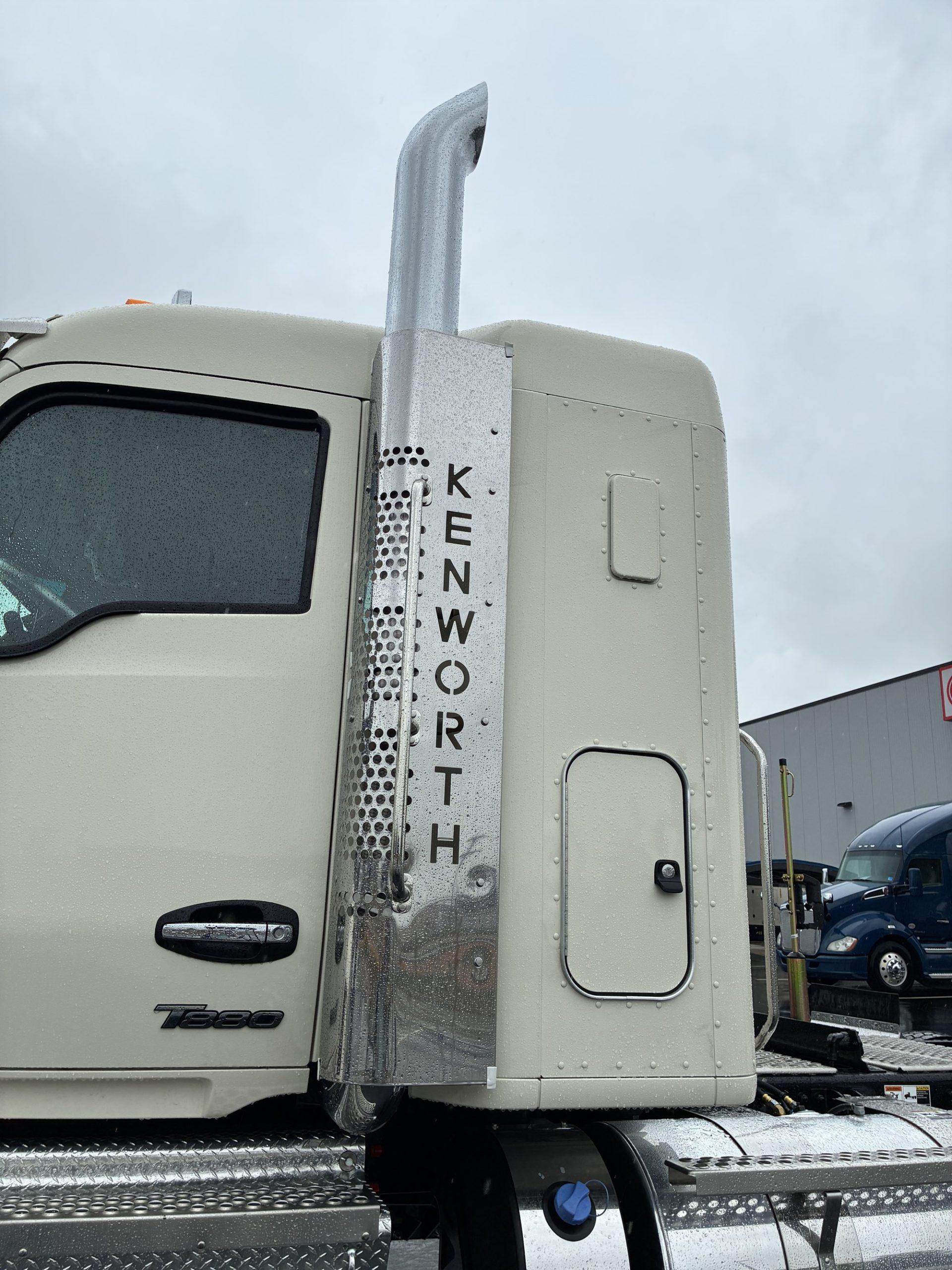 2027 Kenworth T880 in ASHLAND, VA, VA — photo 6