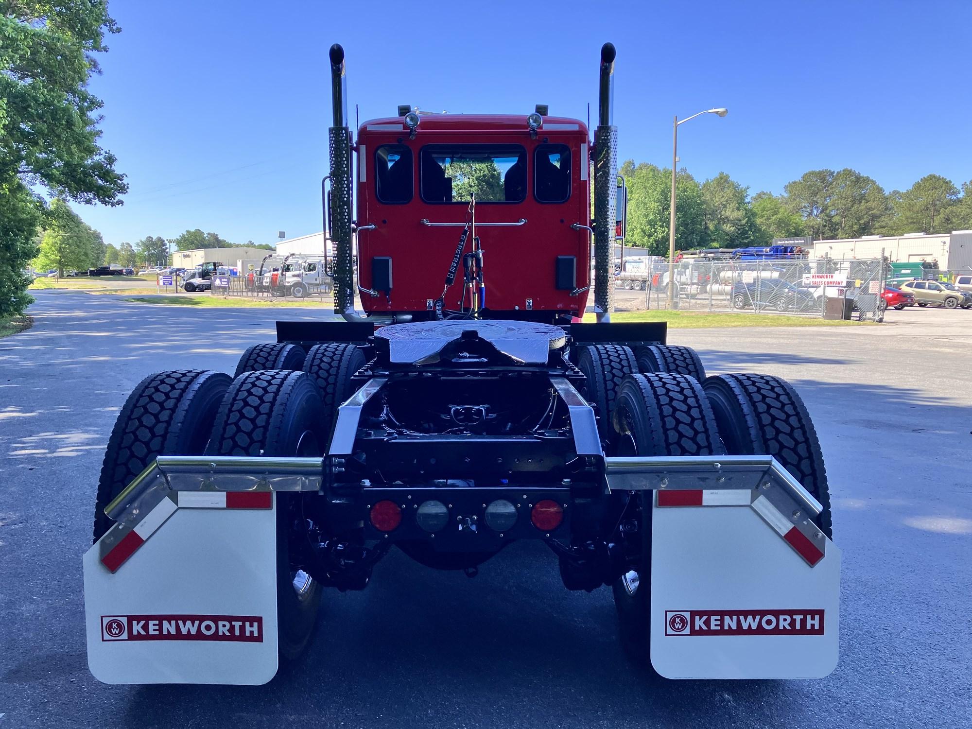 2027 Kenworth W990 in Richmond, VA, VA — photo 3