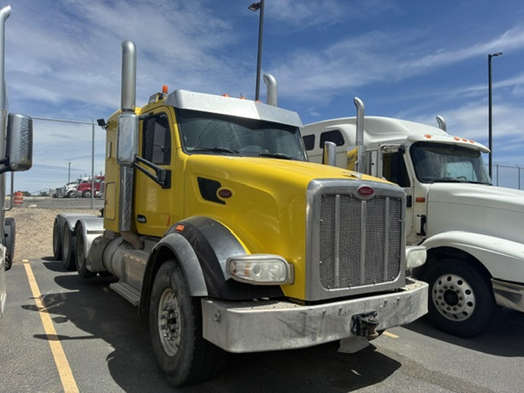 2016 Peterbilt 567