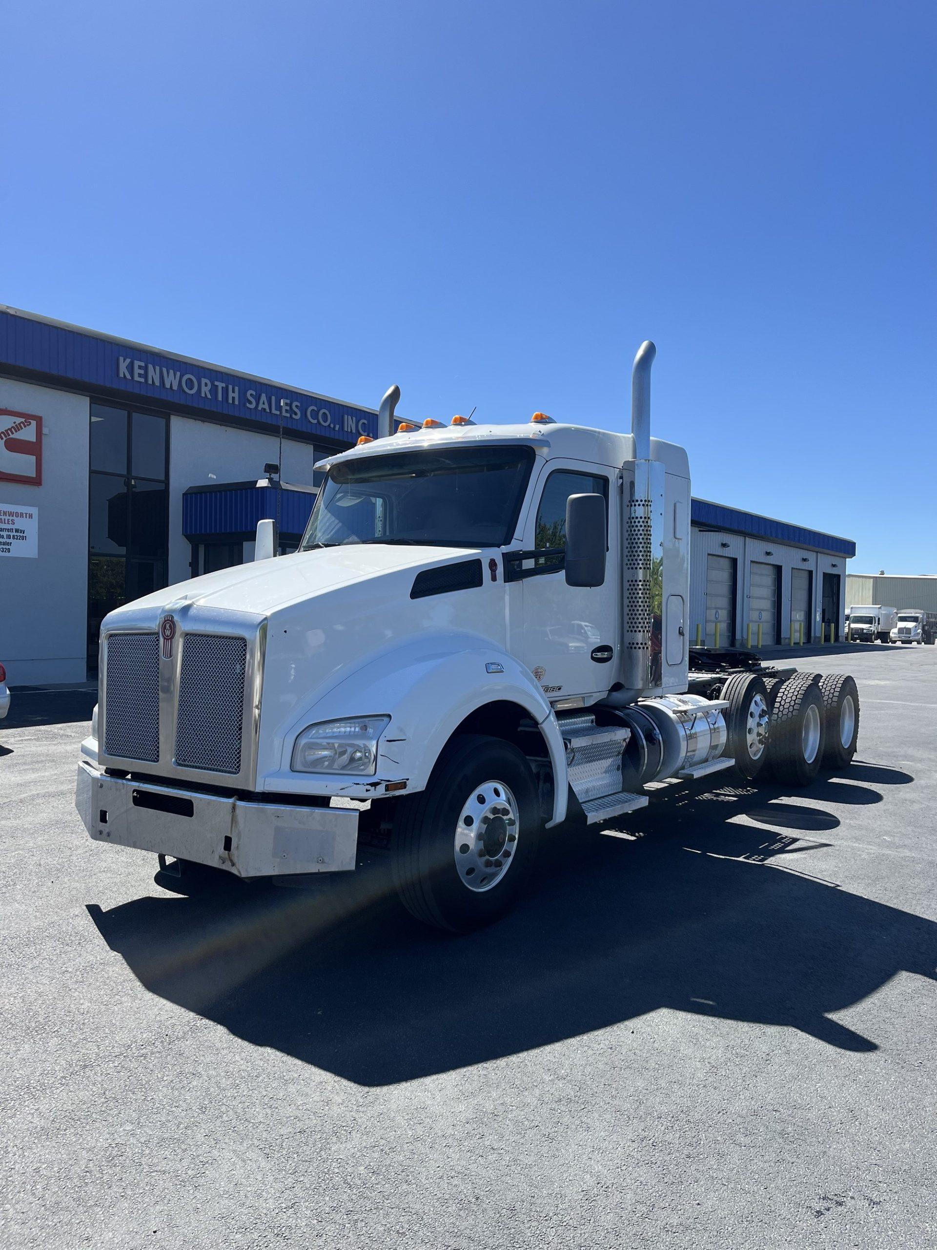 2017 Kenworth T880