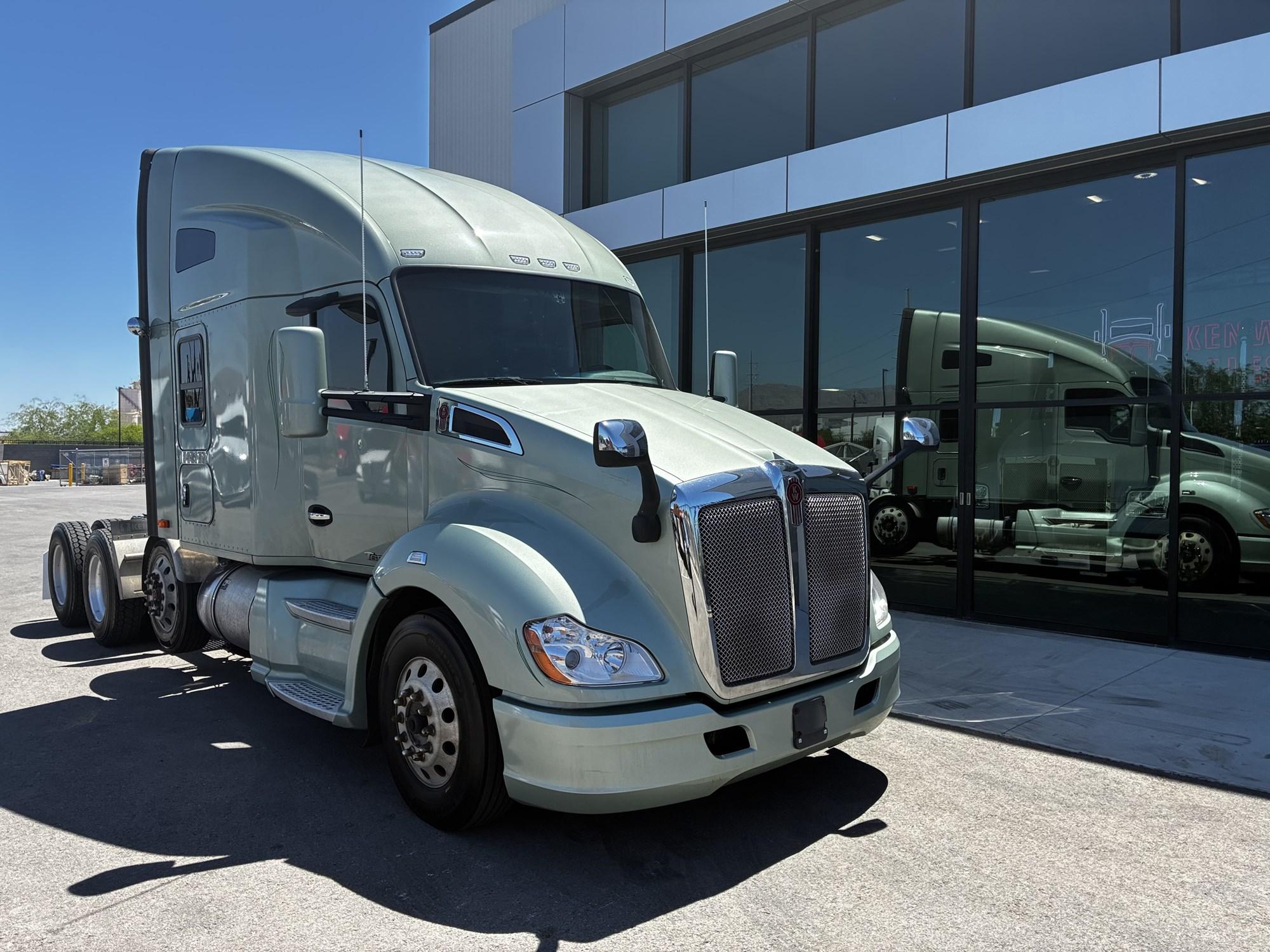 2021 Kenworth T680