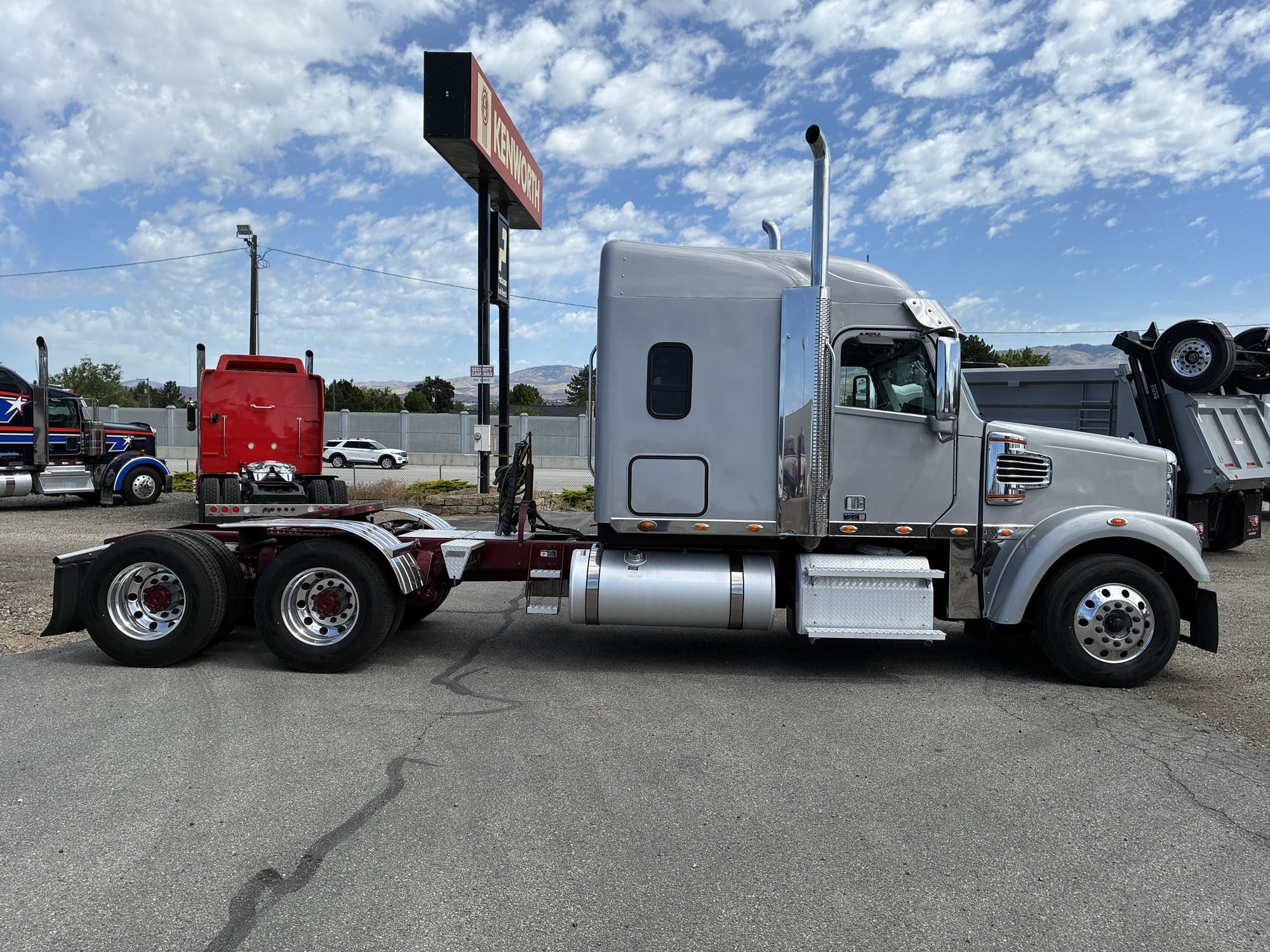 2022 Freightliner 122SD in Boise, ID, ID — photo 6