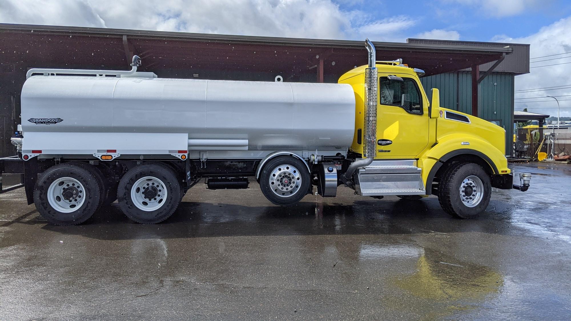 2025 Kenworth T880 in Missoula, MT, MT — photo 2