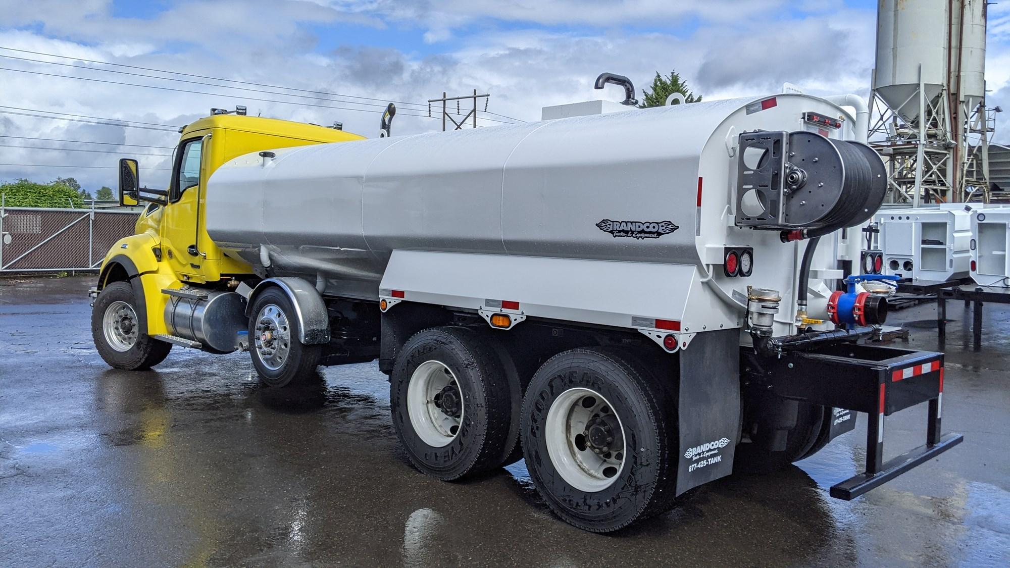 2025 Kenworth T880 in Missoula, MT, MT — photo 3