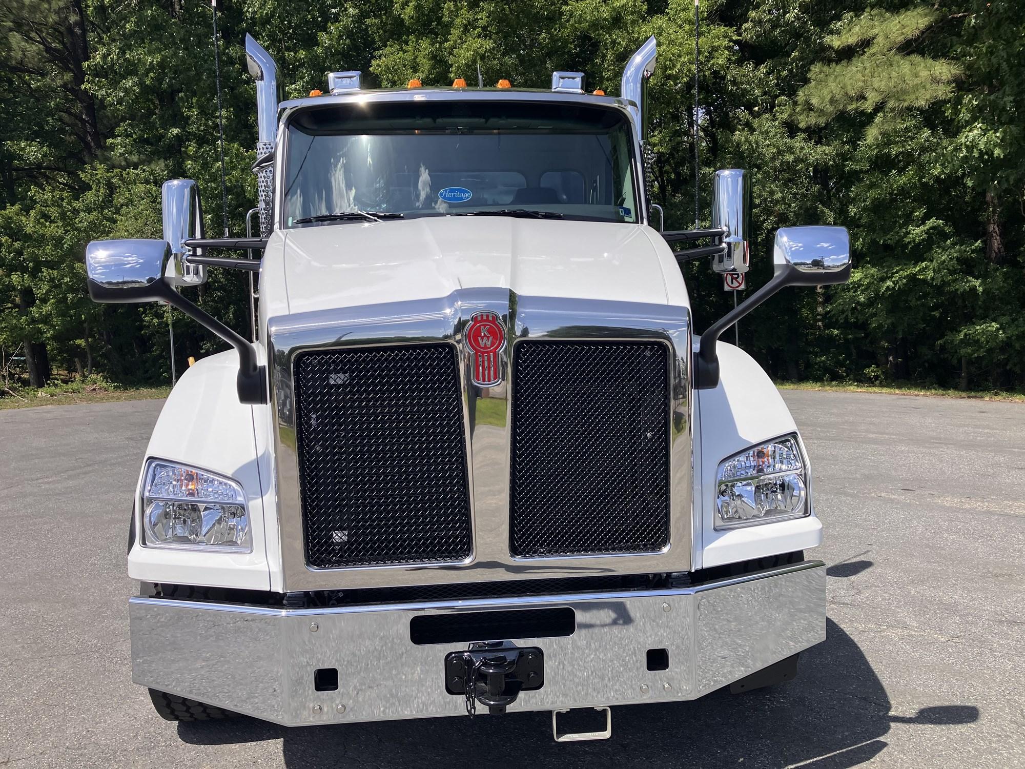 2027 Kenworth T880 in Richmond, VA, VA — photo 2