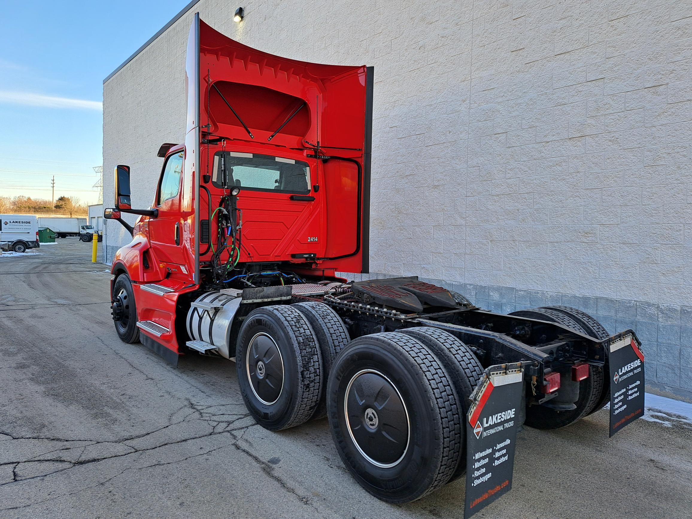2024 International LT — photo 4