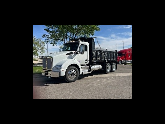 2026 Kenworth T880