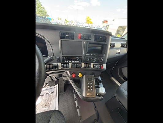 2026 Kenworth T880 in Greeley, CO — photo 15