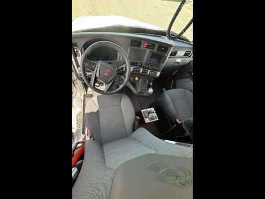 2026 Kenworth T880 in Greeley, CO — photo 13