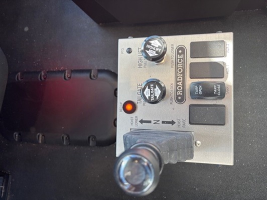 2026 Kenworth T880 in Denver, CO — photo 10