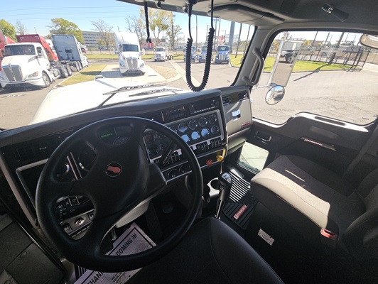 2026 Kenworth W900 in Denver, CO — photo 11