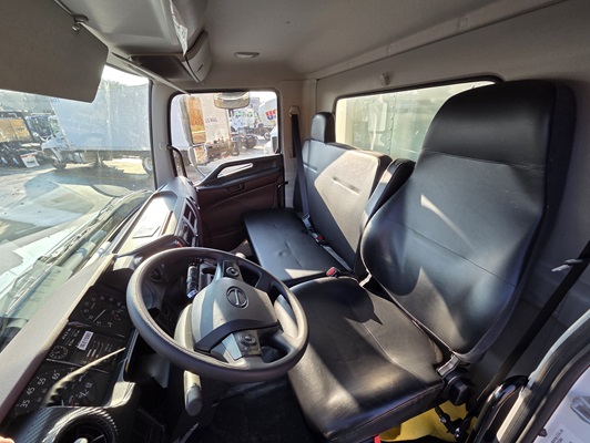 2026 Hino L6 in Knoxville, TN — photo 12