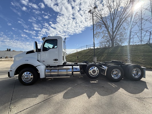 2026 Kenworth T880 in Ankeny, IA — photo 8