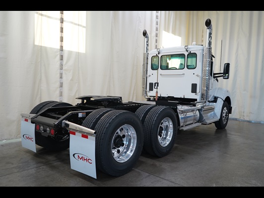 2026 Kenworth T880 in Tye, TX — photo 4