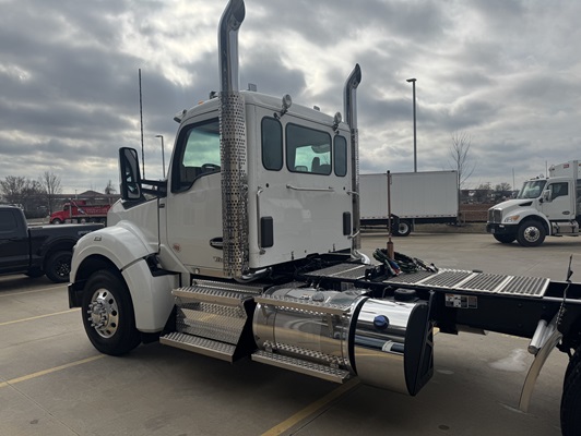 2026 Kenworth T880 in Springdale, AR — photo 10