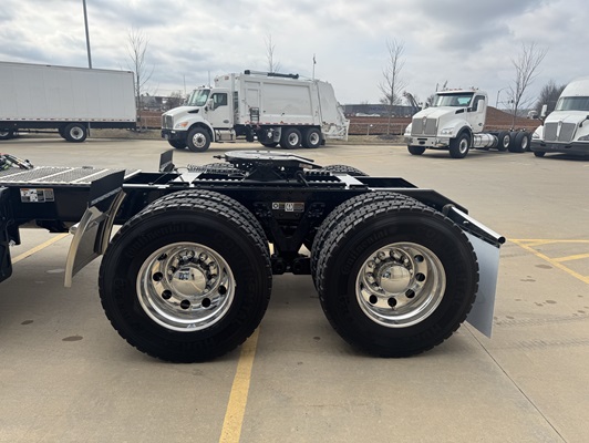 2026 Kenworth T880 in Springdale, AR — photo 11
