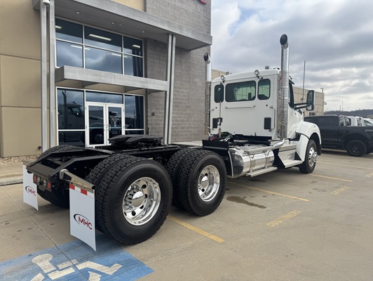 2026 Kenworth T880 in Springdale, AR — photo 13