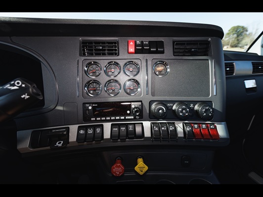 2026 Kenworth T880 in Little Rock, AR — photo 14