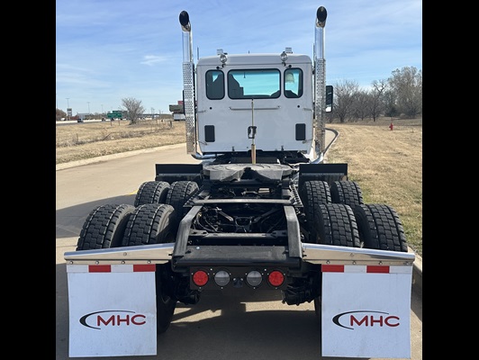 2026 Kenworth T880 in Oklahoma City, OK — photo 11
