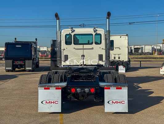 2026 Kenworth T880 in Dallas, TX — photo 5
