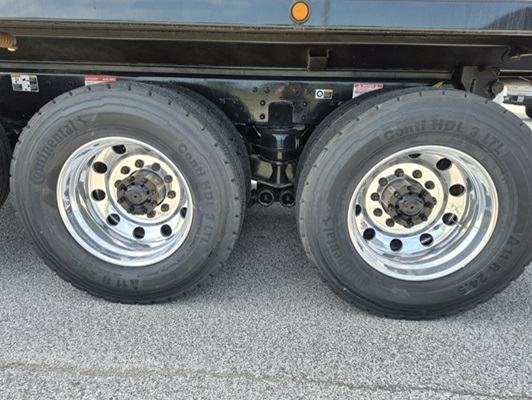 2026 Kenworth T880 in Dubuque, IA — photo 11