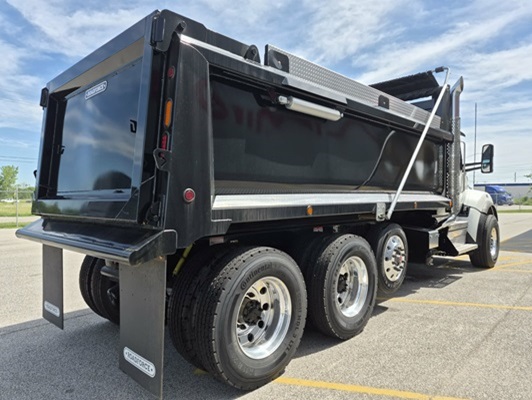 2026 Kenworth T880 in Dubuque, IA — photo 23