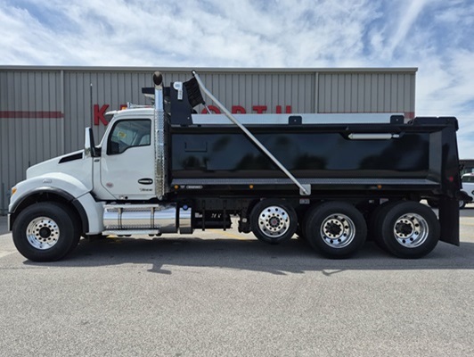 2026 Kenworth T880 in Dubuque, IA — photo 7