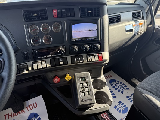 2026 Kenworth T880 in Ankeny, IA — photo 3