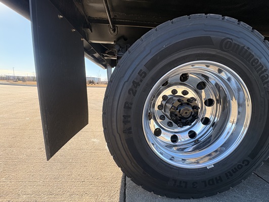 2026 Kenworth T880 in Cedar Rapids, IA — photo 14