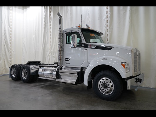2026 Kenworth T880