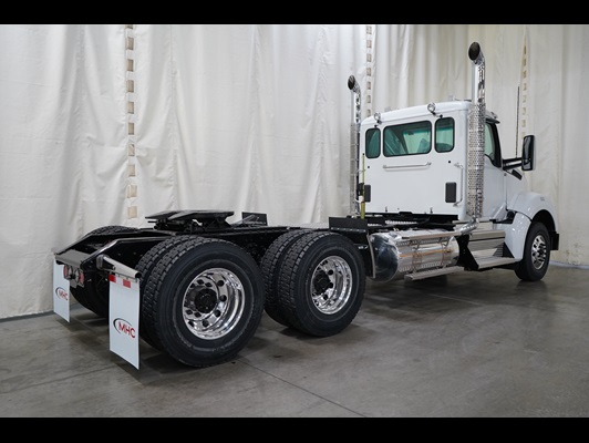 2026 Kenworth T880 in Robinson, TX — photo 4