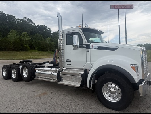 2026 Kenworth T880 in Van Buren, AR — photo 26