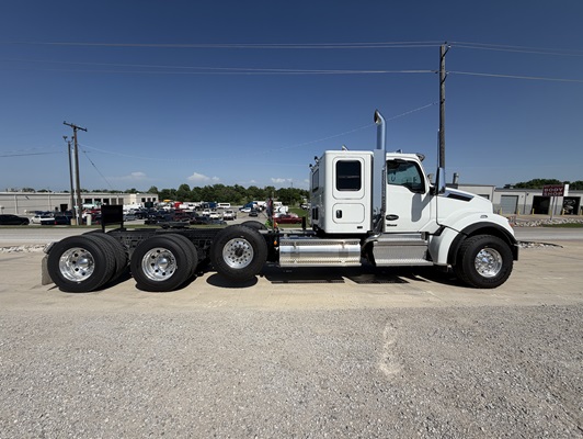2026 Kenworth T880 in Tulsa, OK — photo 12