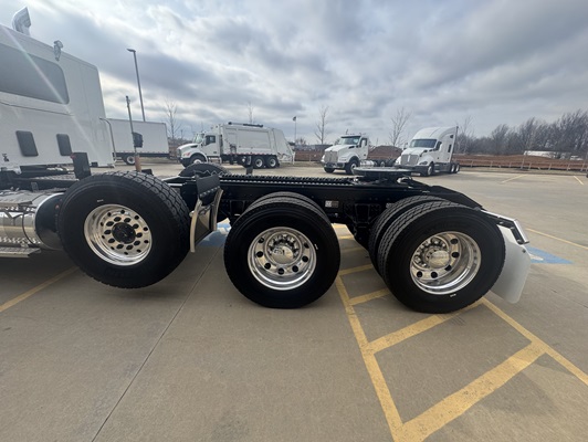 2026 Kenworth T880 in Springdale, AR — photo 14