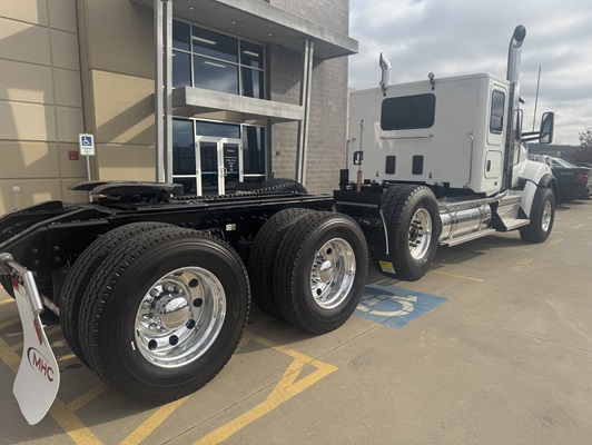2026 Kenworth T880 in Springdale, AR — photo 15